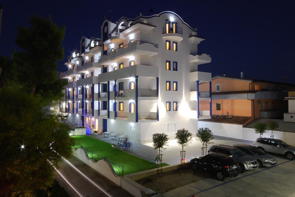 Residence Abruzzo Resort 托尔托雷托 外观 照片